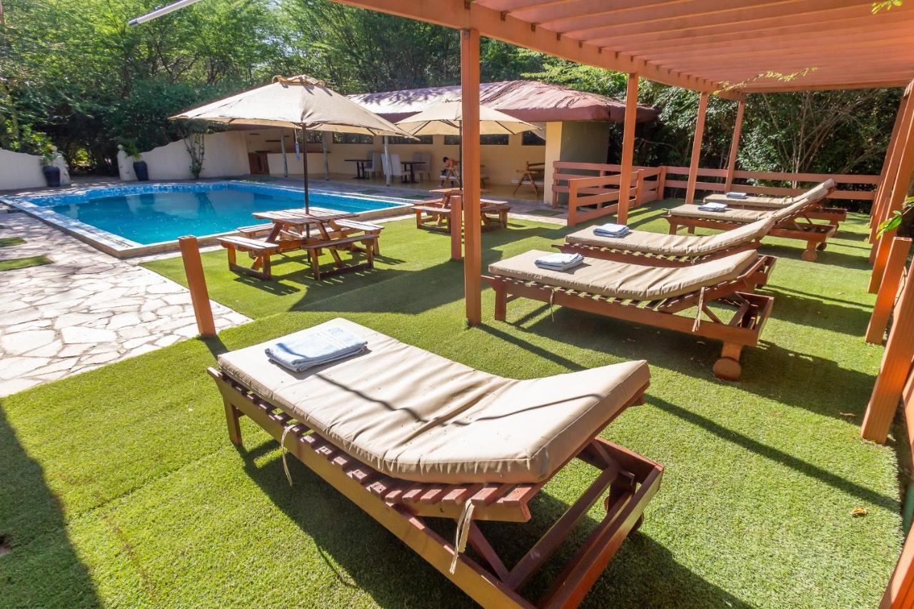 Prideinn Mara Camp & Cottages Talek Buitenkant foto