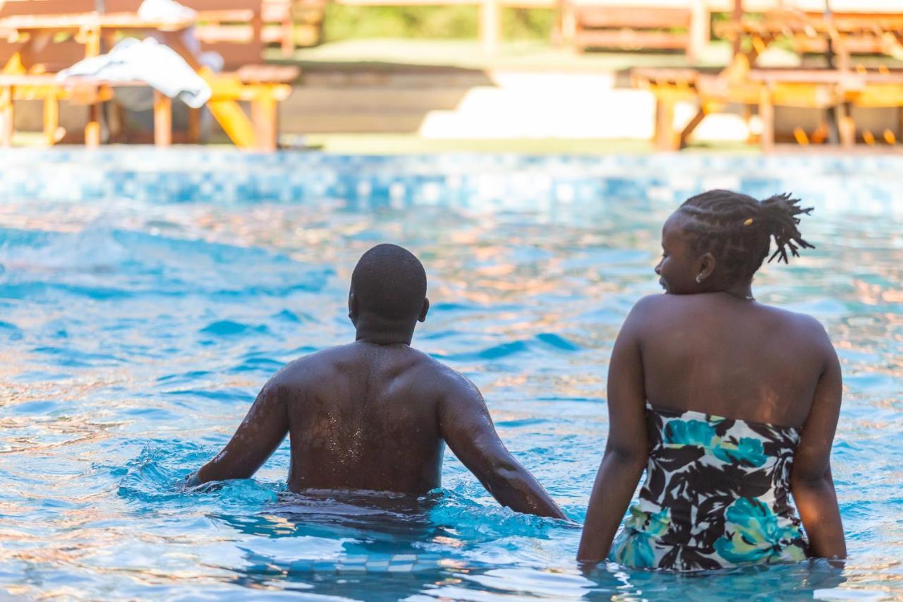 Prideinn Mara Camp & Cottages Talek Buitenkant foto