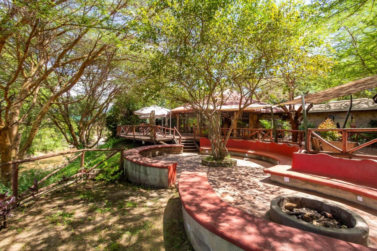 Prideinn Mara Camp & Cottages Talek Buitenkant foto