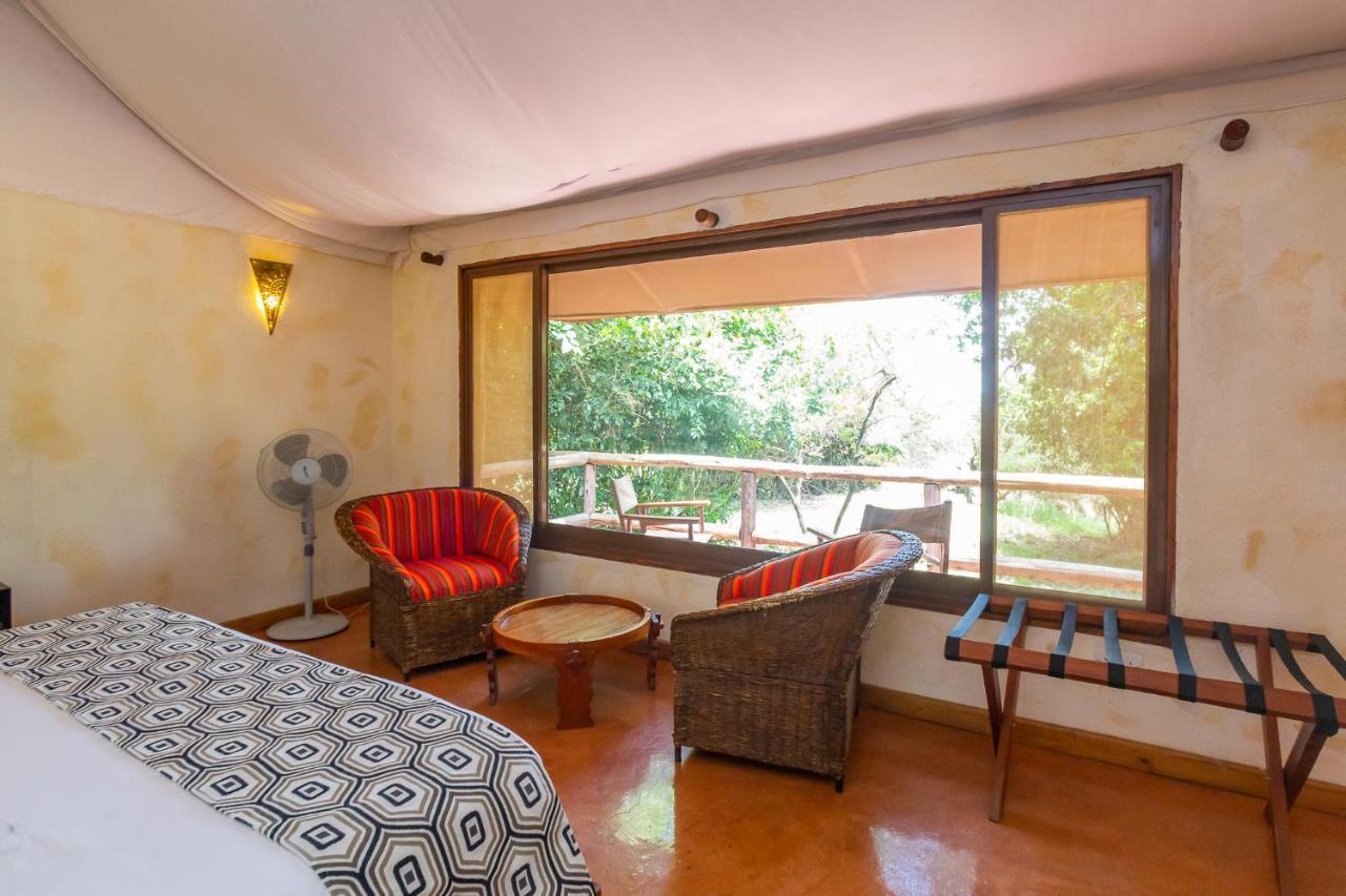 Prideinn Mara Camp & Cottages Talek Buitenkant foto